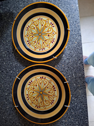 Quimper decorative plate - hb,