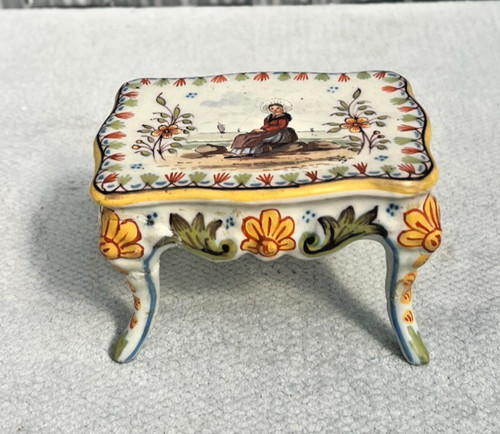Vintage hand painted quimper - vintage,